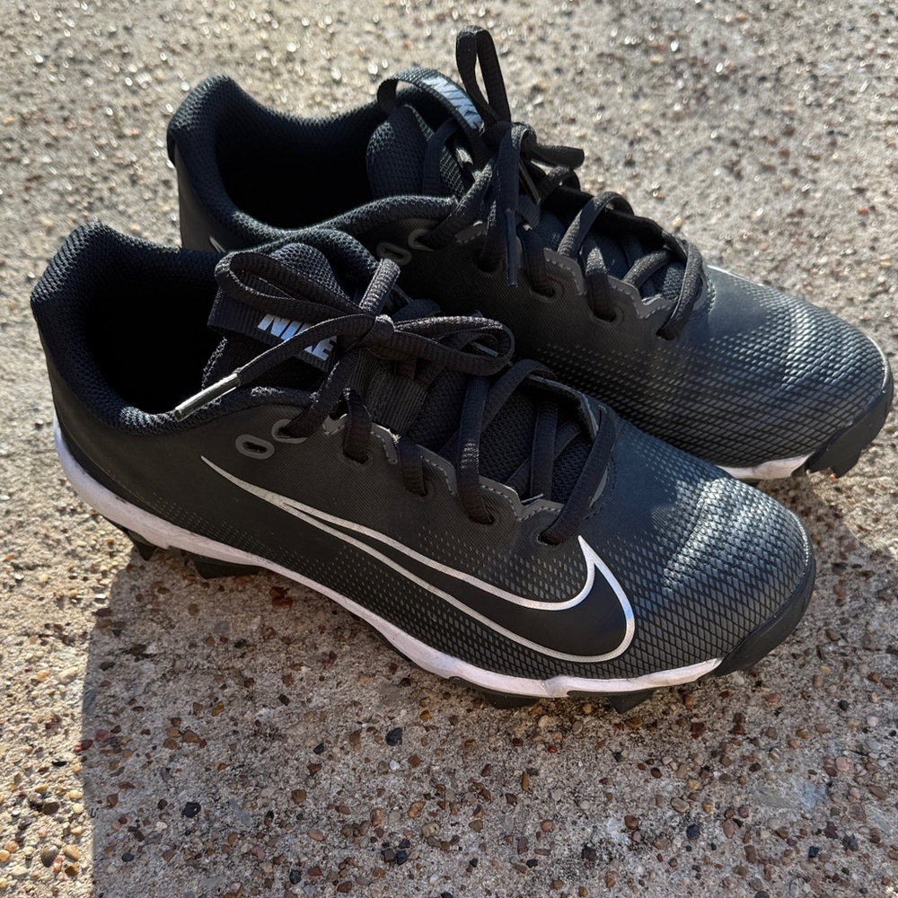 Kids Nike Football Cleats